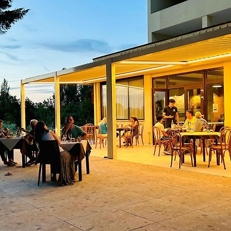 Il Grifo Hotel E Bisteccheria Toscana Montepulciano Stazione エクステリア 写真