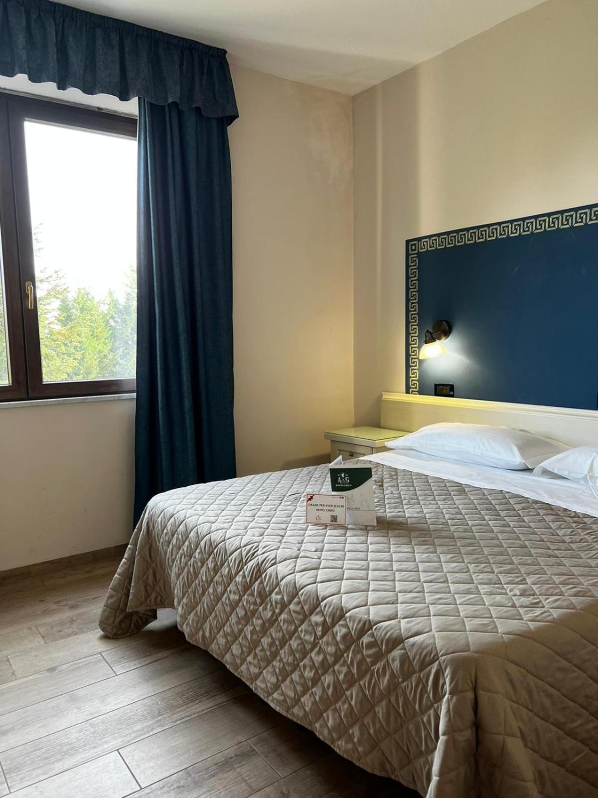 Il Grifo Hotel E Bisteccheria Toscana Montepulciano Stazione エクステリア 写真