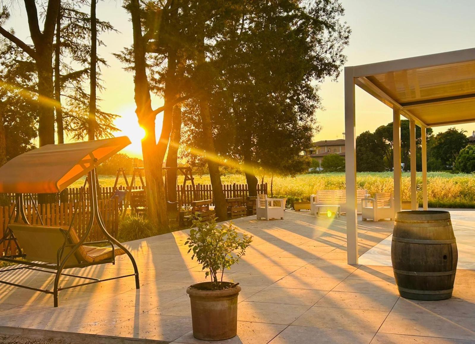 Il Grifo Hotel E Bisteccheria Toscana Montepulciano Stazione エクステリア 写真