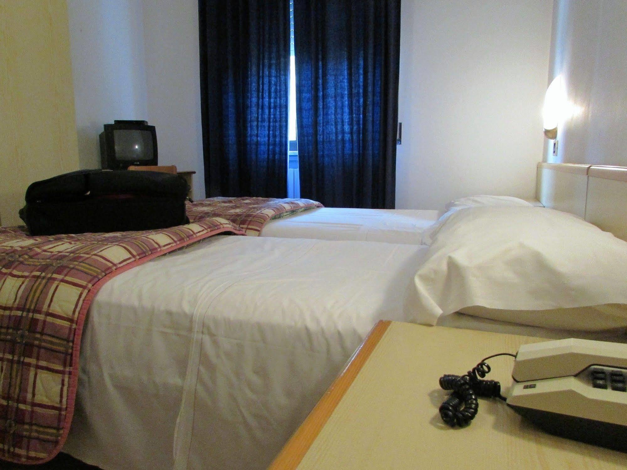 Il Grifo Hotel E Bisteccheria Toscana Montepulciano Stazione エクステリア 写真